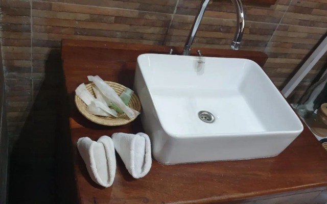 Adere Safari Lodge