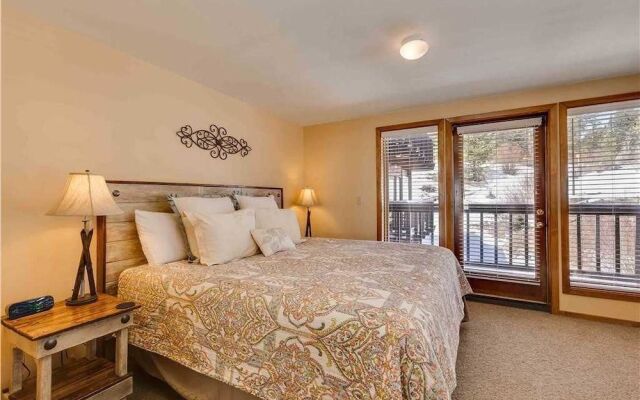 TYRA SKI IN OUT 4 BR Condo