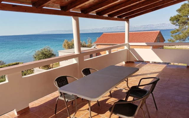 Apartment Near the sea