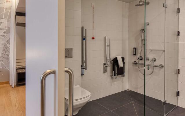 IntercityHotel Berlin Airport BER Terminal 1+2