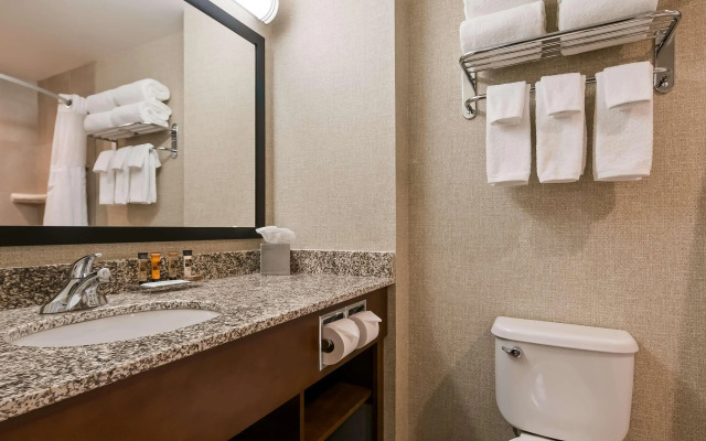 Best Western Plus Service Inn & Suites