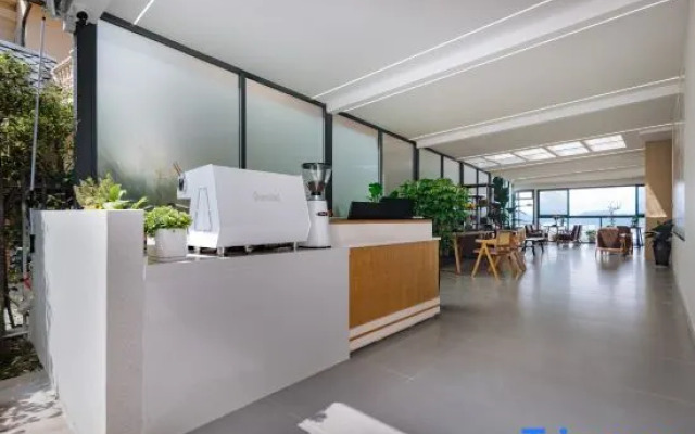 Oxysen Pool Hot Spring Hotel