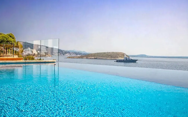 Villa in Tranquil Location