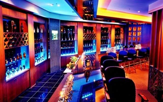 Tourist Hotel Masters