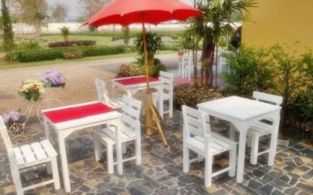 Runway Station Resort