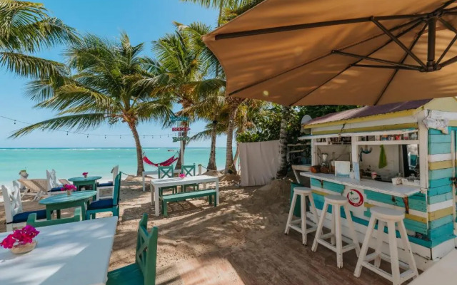 Green Coast Beach Hotel