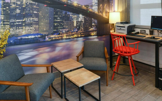 Red Lion Inn and Suites Brooklyn