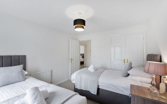 Karah Suites - Dragon Road