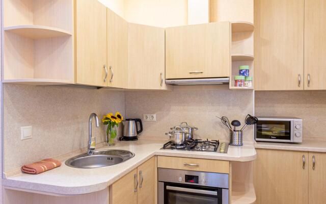 Двухкомнатная квартира с балконом и видом на море Романовский Lamare