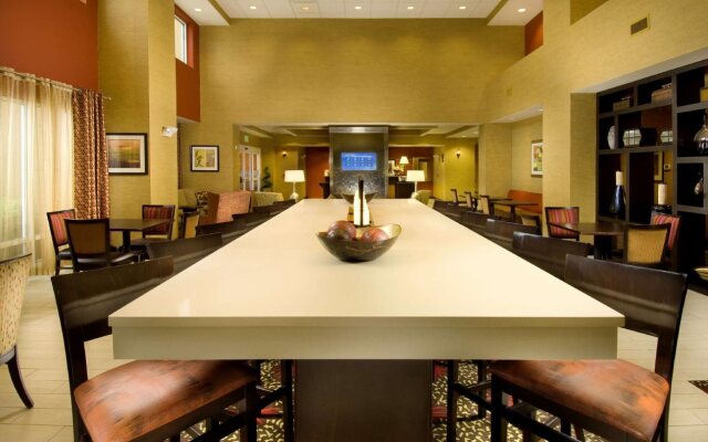 Hampton Inn & Suites Lakeland-South Polk Parkway