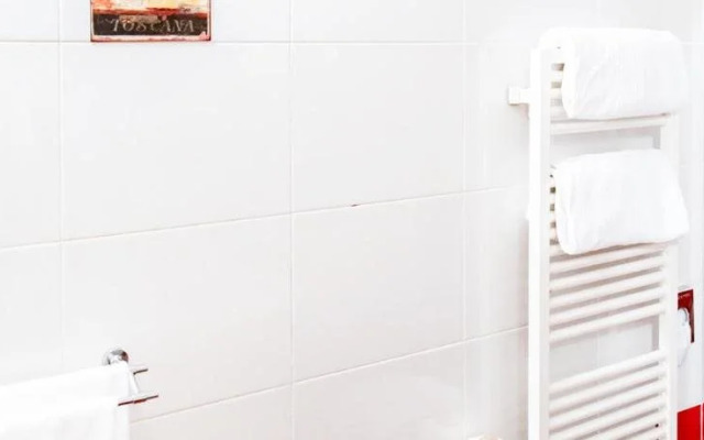 Le Stanze Di Santa Croce