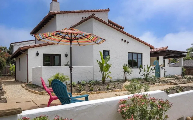 Casa de Lujo - Spanish Seaside Retreat