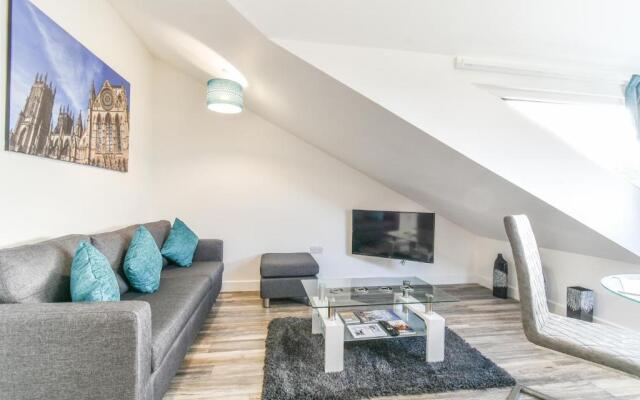Windmill View Loft Apartment