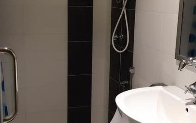 Dolphin Hotel