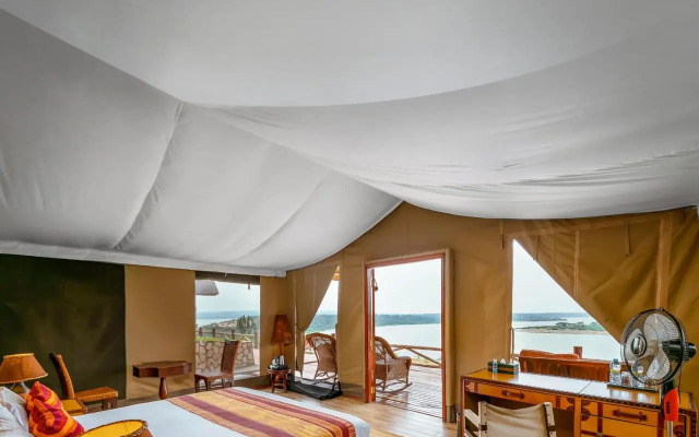 Mweya Safari Lodge