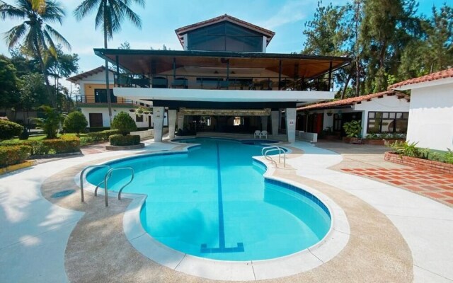 The Palms Resort