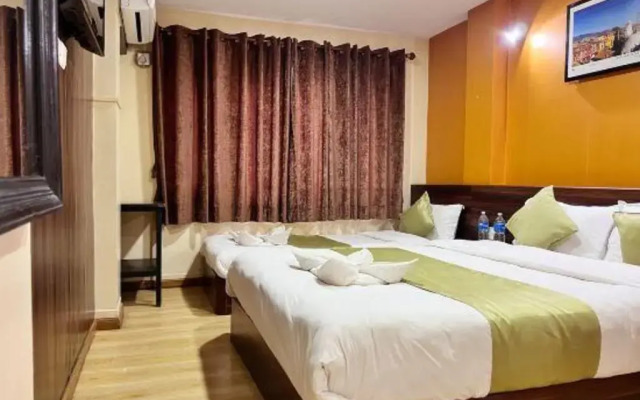 Hotel Rosemary Homes