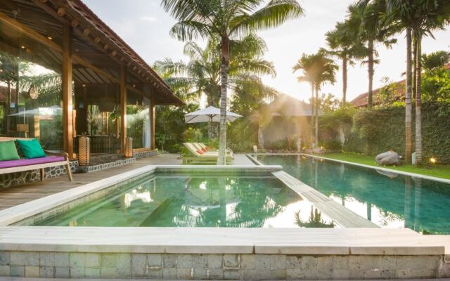 Villa Desa Roro by Villa Finder