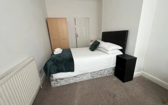 The Coral Guest House Fratton