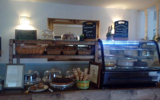 The Rose Garden Bed & Breakfast and Cafe