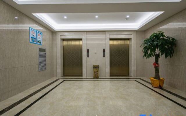Yangjiang Guanhua Hotel (Hailing Island Dajiaowan)