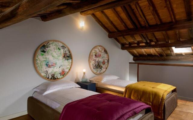 Manfredi Palm Suites