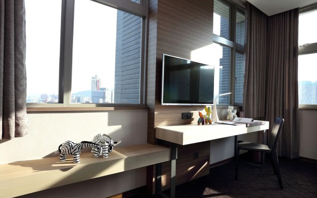 Hotel Intrendy