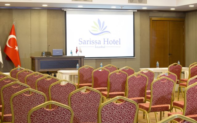 Sarissa Hotel