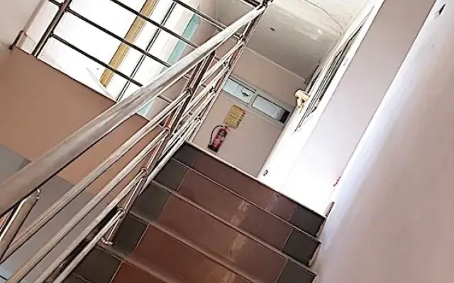 Emej Hotel