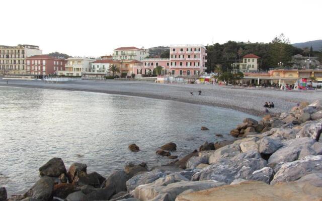 La Casa Della Zia