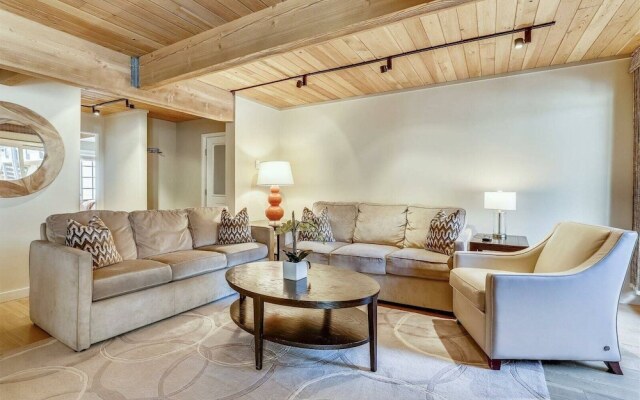 Downtown Aspen 2 Bedroom Condo