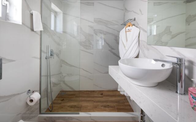 Chania Region- Sunny House- Near the Airport