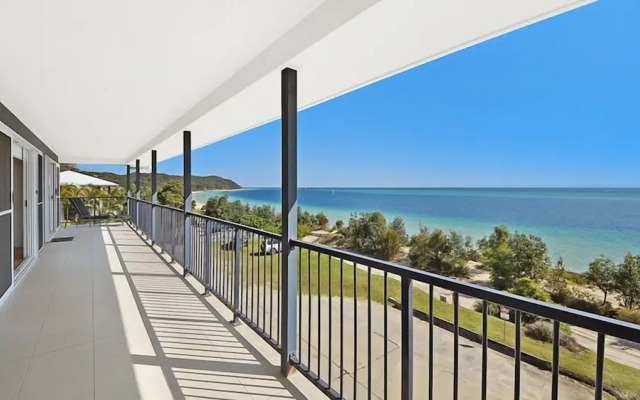 Sandcastles Coign 10