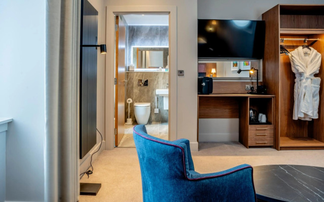 Star Hotel