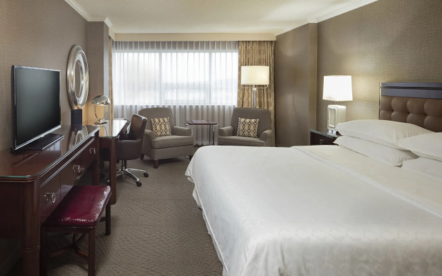Sheraton Cavalier Calgary Hotel