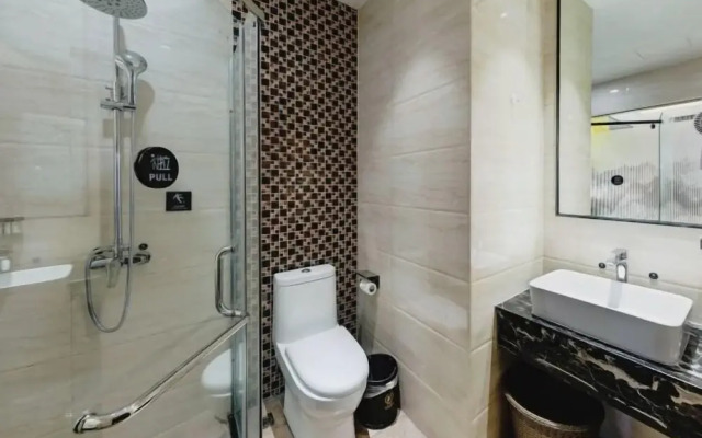 W Kardon Hotel
