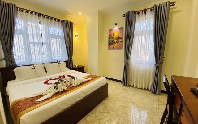 ICON Hotel