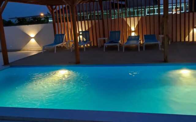 Marsel S Basseynom Apartaments