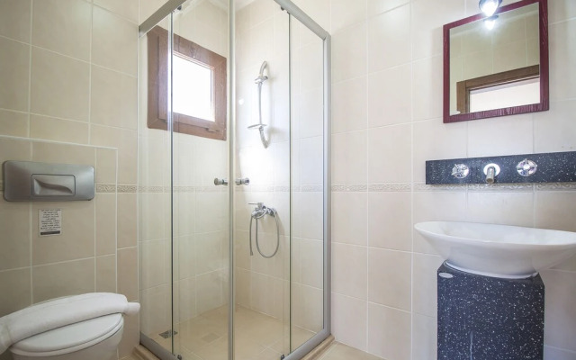 Villa Esya 2 by Akdenizvillam