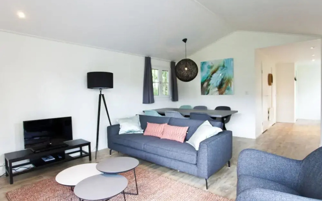 Nice Chalet With Dishwasher, Near the Veluwemeer