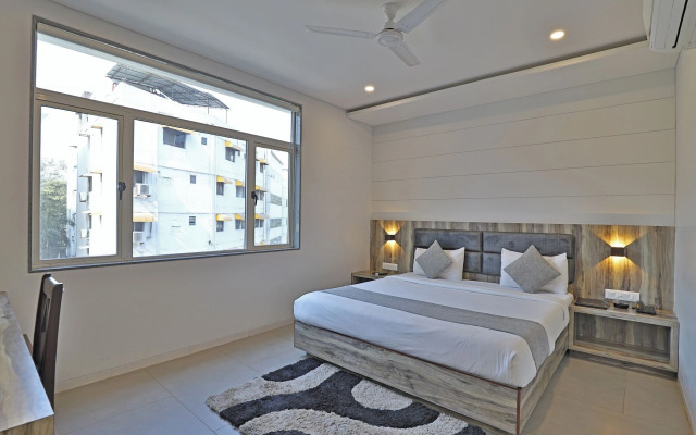 Hotel Limra Vadodara