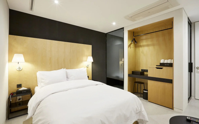 Hotel The Artist Yeoksam