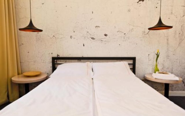 Sleep In Hostel & Apartments