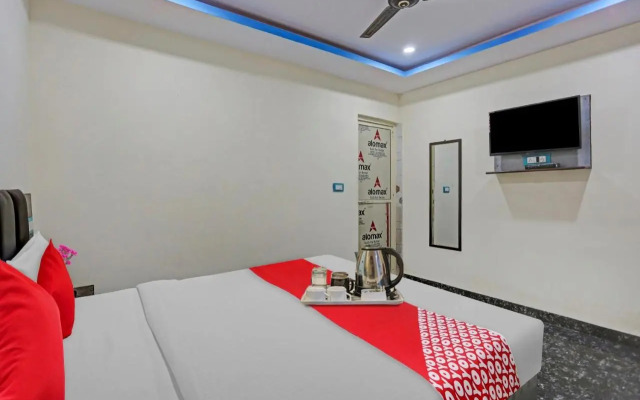 OYO Flagship 70297 Royal Palace Guest House