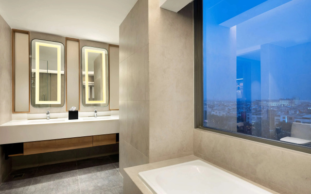 Hilton Garden Inn Jakarta Taman Palem
