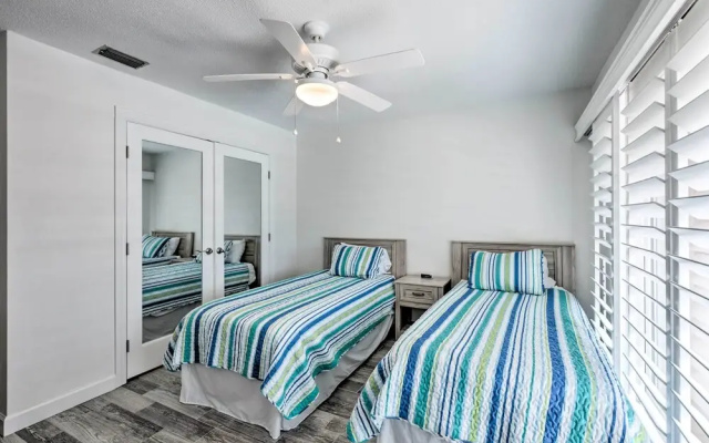 Ponce Inlet Condo w/ Beach & Pool Access!