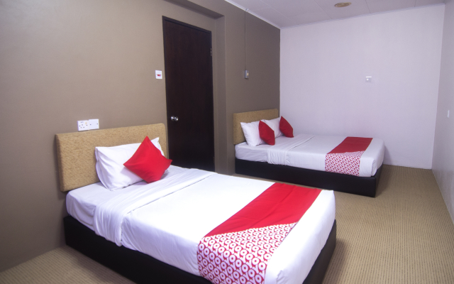 OYO 979 Hua Kuok Inn