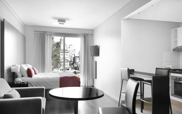 Dazzler by Wyndham Buenos Aires Recoleta