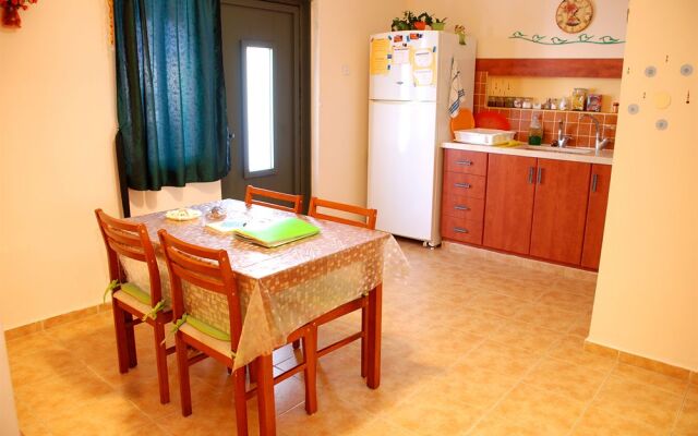 Mul Edom Dead Sea Apartments