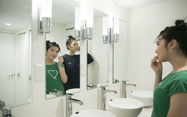 Alice in the Mirror Hostel